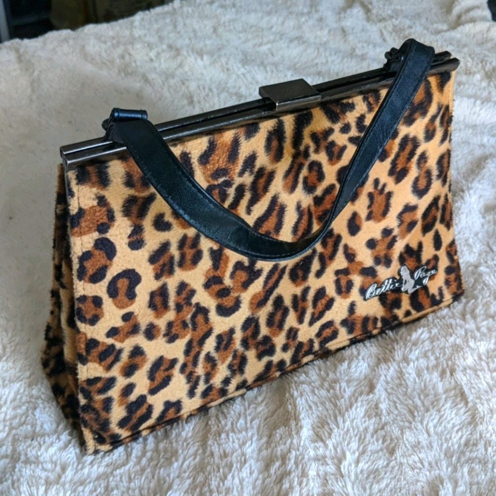 Sourpuss Leapard Print Bettie Page Purse Handbag